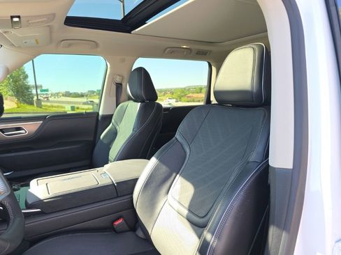 Used 2026 INFINITI QX80 Luxe w/ Cargo Package AWD/4WD image 35