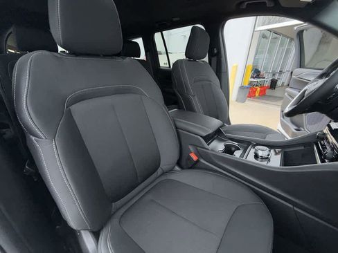 New 2026 Jeep Grand Cherokee Altitude AWD/4WD image 14