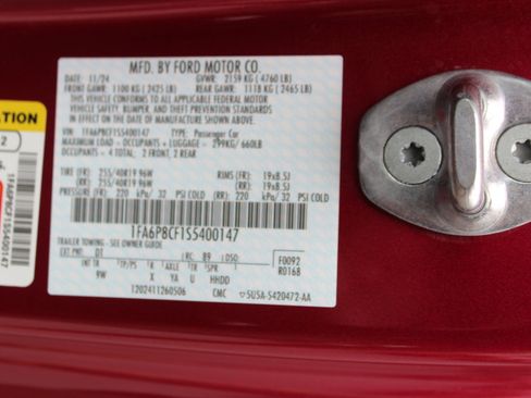 Used 2025 Ford Mustang GT Premium image 28