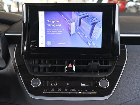 Used 2024 Toyota Corolla LE FWD image 22