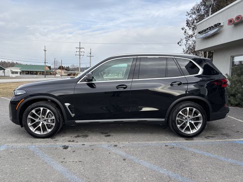 Used 2025 BMW X5 xDrive40i image 7