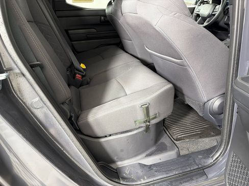 Used 2025 Toyota Tacoma SR5 image 15