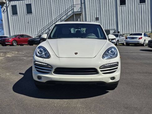 Used 2012 Porsche Cayenne AWD/4WD image 2