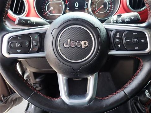 Used 2019 Jeep Wrangler Unlimited Rubicon AWD/4WD image 14