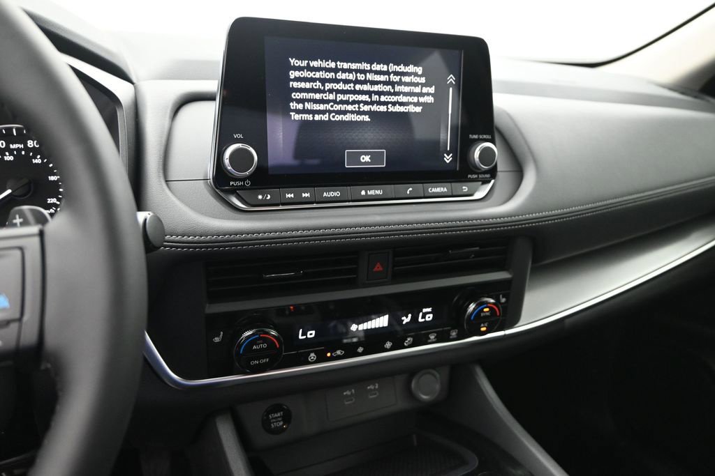 Certified 2026 Nissan Rogue SV w/ Cold Weather Package FWD image 23