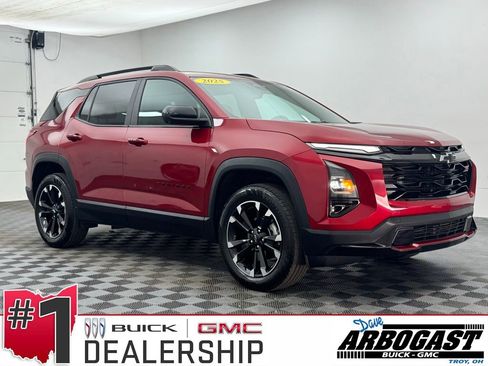 Used 2025 Chevrolet Equinox RS w/ Safety and Technology Package image 1