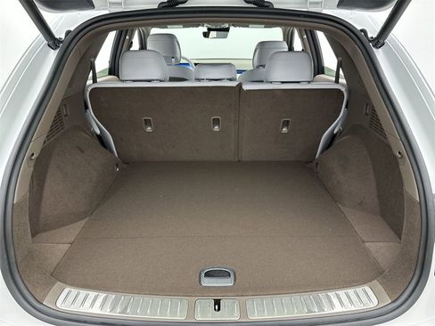 Used 2026 Genesis GV70 2.5T Advanced image 24