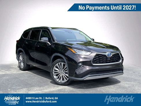 Used 2022 Toyota Highlander Platinum FWD image 1