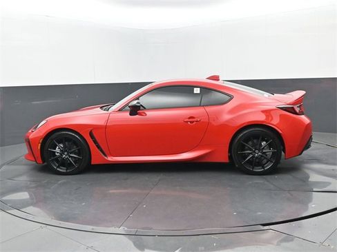 Used 2025 Toyota GR86 Premium image 18