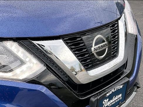 Used 2017 Nissan Rogue SL w/ SL Premium Package AWD/4WD image 34