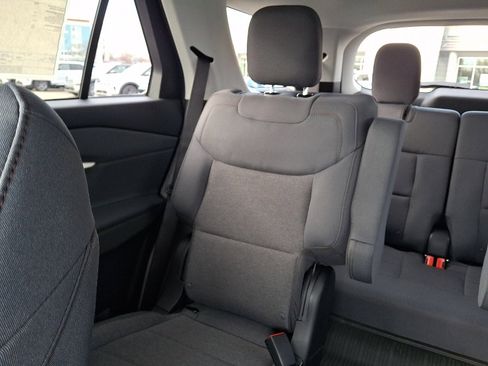 New 2026 Ford Explorer Active image 19