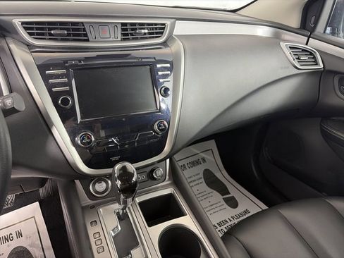 Certified 2024 Nissan Murano SV w/ SV Midnight Edition Package image 4