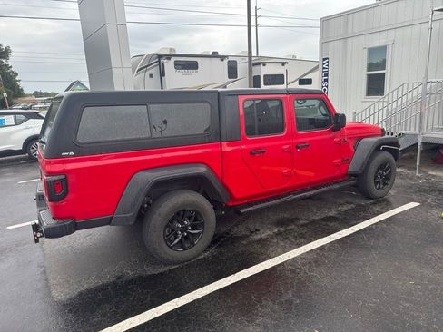 Used 2020 Jeep Gladiator Sport w/ Quick Order Package 24S AWD/4WD image 5