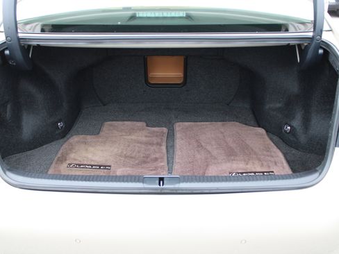 Used 2016 Lexus ES 350 w/ Premium Package w/Wood Trim image 13