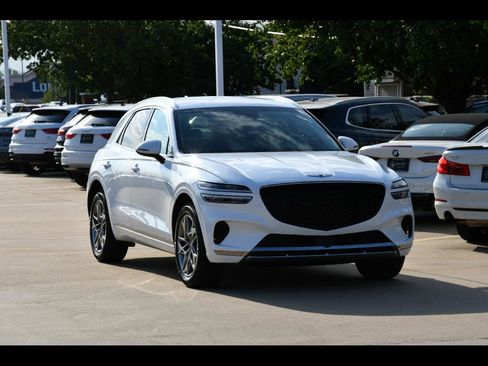 Used 2025 Genesis GV70 2.5T AWD/4WD image 1