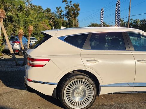 Used 2021 Genesis GV80 2.5T Advanced w/ Advanced Package 03 image 11