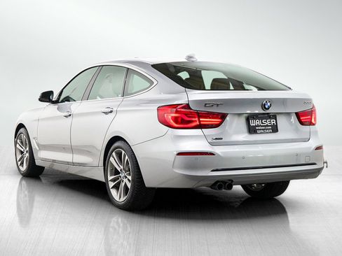 Used 2018 BMW 330i Gran Turismo xDrive AWD/4WD image 3