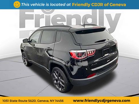 New 2026 Jeep Compass Limited image 7