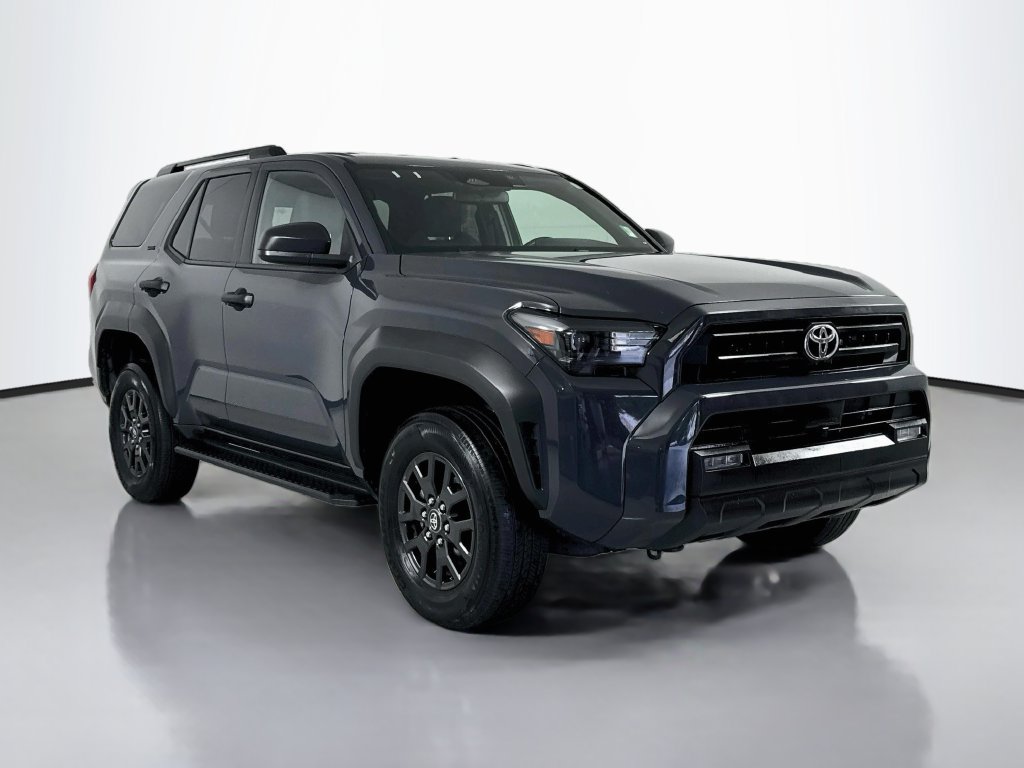 Used 2025 Toyota 4Runner SR5 AWD/4WD image 4