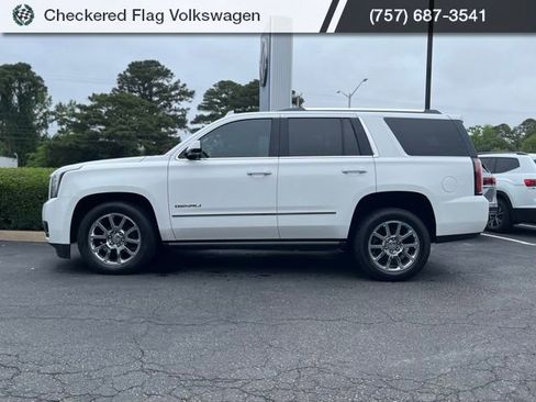 Used 2015 GMC Yukon Denali w/ Premium Package AWD/4WD image 4
