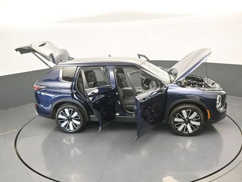 New 2026 Mitsubishi Outlander SE image 80