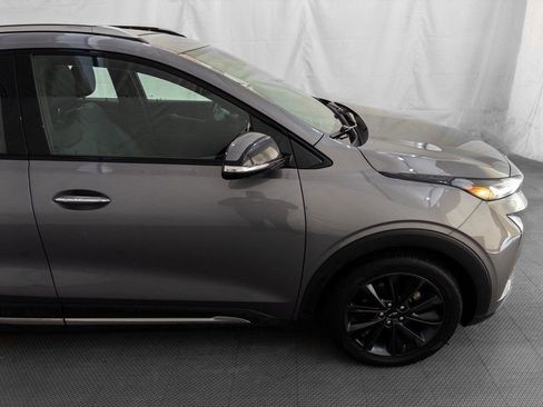 Used 2022 Chevrolet Bolt EUV Premier w/ Launch Edition image 9