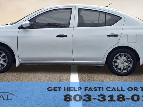 Used 2017 Nissan Versa S Plus image 9