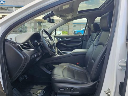 Used 2019 Buick Enclave Avenir w/ Avenir Technology Package AWD/4WD image 22
