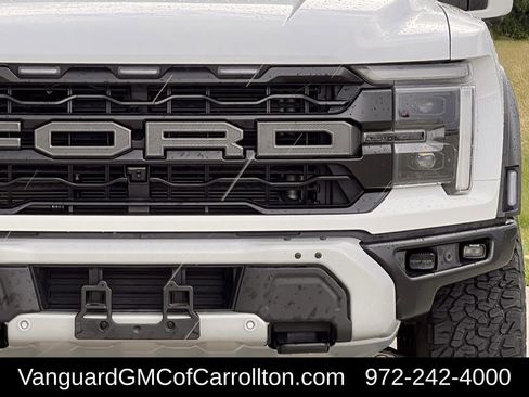 Used 2025 Ford F150 Raptor AWD/4WD image 11