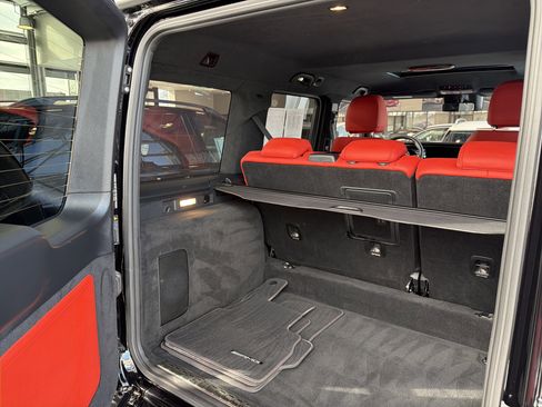 Used 2025 Mercedes-Benz G 550 G 550 image 27