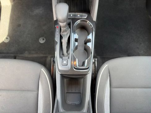 Used 2023 Chevrolet TrailBlazer LT FWD image 21