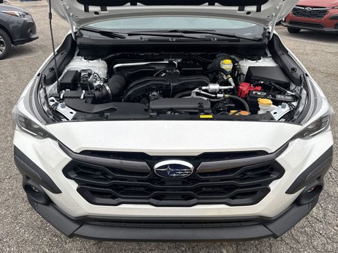 New 2025 Subaru Crosstrek 2.5i Limited w/ Popular Package #3A image 9