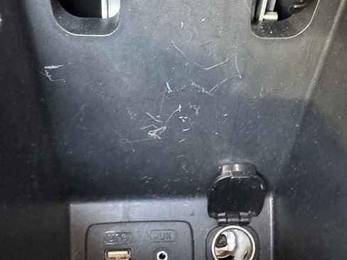 Used 2012 Subaru Forester 2.5X Limited image 20