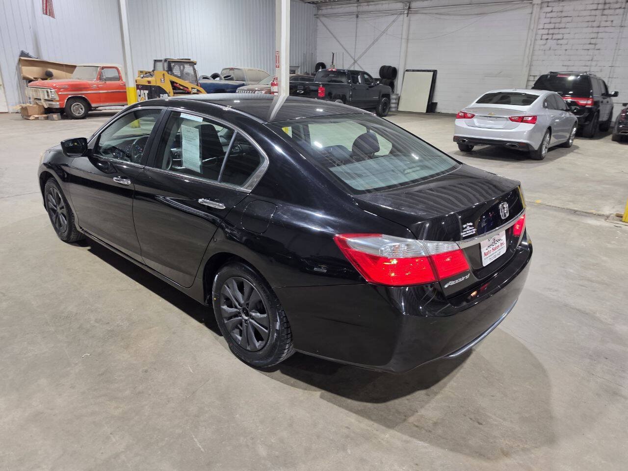 Used 2015 Honda Accord LX image 8