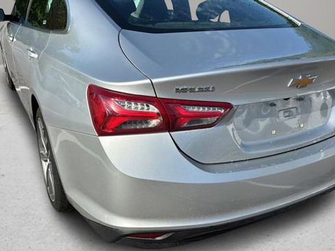 Used 2021 Chevrolet Malibu LT image 31