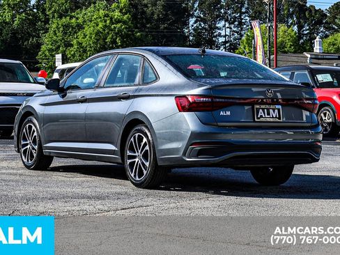 Used 2025 Volkswagen Jetta Sport FWD image 7