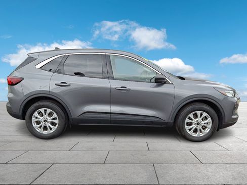 Certified 2024 Ford Escape Active w/ Tech Pack #1 AWD/4WD image 7