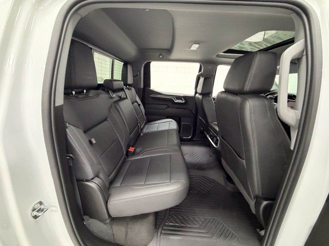 Certified 2022 Chevrolet Silverado 1500 LTZ w/ LTZ Premium Package AWD/4WD image 26