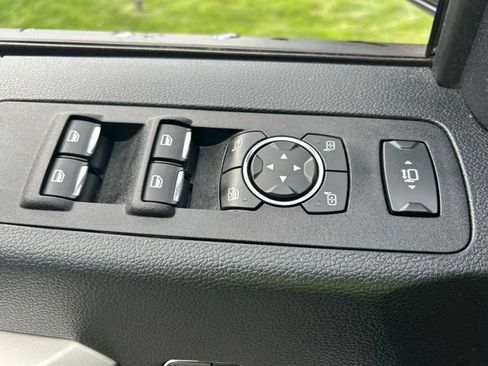Used 2020 Ford F350 Lariat w/ Lariat Ultimate Package AWD/4WD image 37