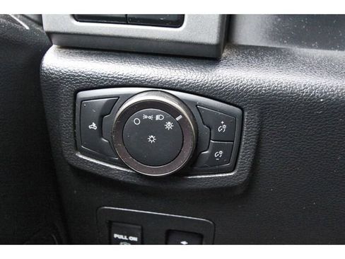 Used 2020 Ford F150 Raptor w/ Equipment Group 802A Luxury image 19