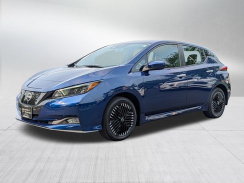 Used 2024 Nissan Leaf SV Plus FWD image 3