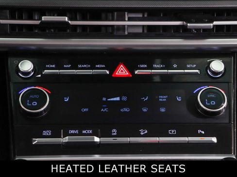 Used 2025 Hyundai Santa Fe SEL FWD image 20