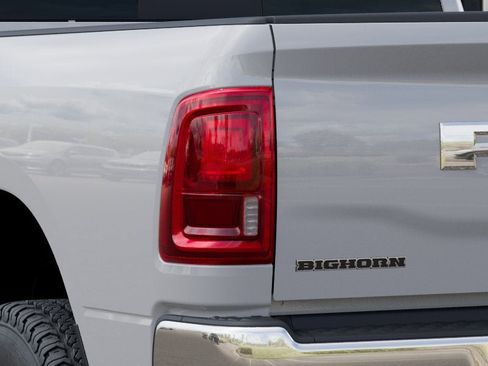 New 2026 RAM 2500 Big Horn AWD/4WD image 9