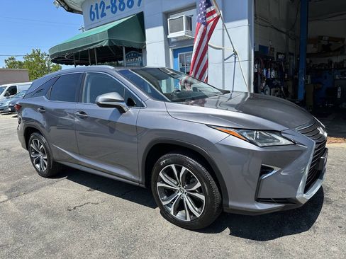 Used 2018 Lexus RX 350L AWD image 2