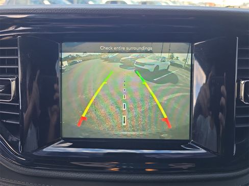 Used 2021 Dodge Durango GT image 19