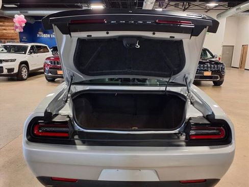 Used 2022 Dodge Challenger R/T Scat Pack w/ Shaker Package image 11