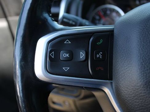 Used 2019 RAM 1500 Big Horn AWD/4WD image 8