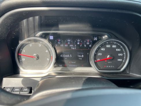 Used 2020 Chevrolet Silverado 3500 High Country w/ Z71 Off-Road Package AWD/4WD image 14