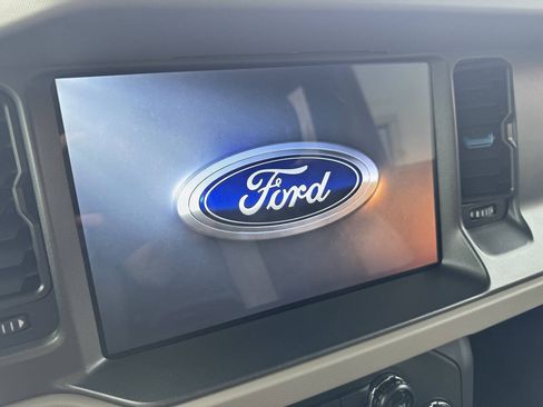 Used 2024 Ford Bronco Wildtrak AWD/4WD image 11