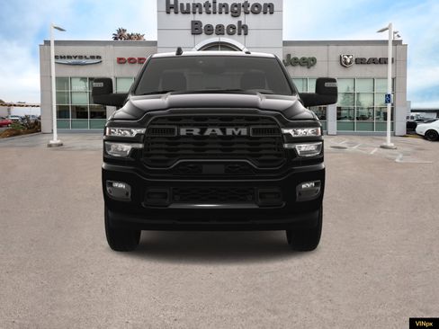 New 2025 RAM 2500 Big Horn image 12